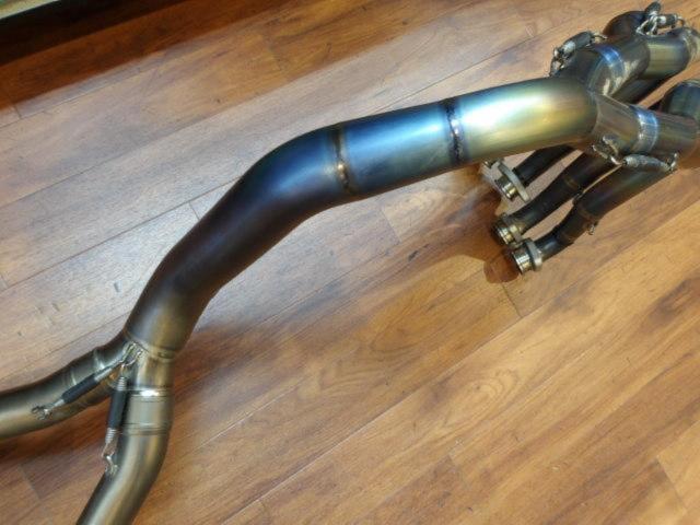 AKRAPOVIC(アクラポビッチ) エボリューションラインフルチタンマフラー YZF-R1(’07-’08)