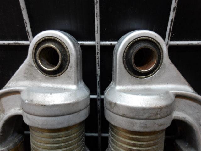 ★☆おすすめ!OHLINS(オーリンズ) KA143 リアサスペンション Z750/550GP/500/400J/ゼファー750/ゼファー400