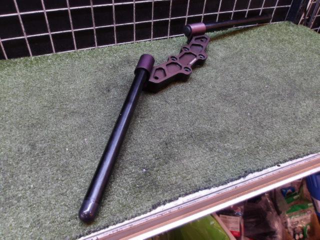 WOOD
CRAFT
Rise Adapter
Handle
DUCATI
Monster696 ('14) removed