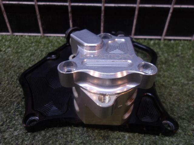 K-FACTORY
Clutch release
E type
+
Front sprocket cover
ZX-14R(’12-’16)/ZZR1400(’06-’11)
