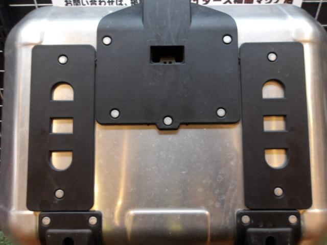 GIVI
Mono key case
TREKKER
DOLOMITI
46L
DLM46A