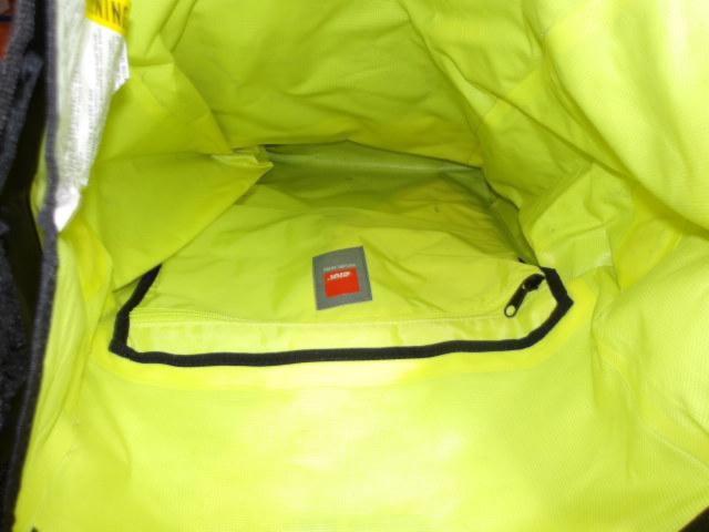 GIVI (with a reason!)
MONOKEY
Waterproof side bag
CANYON
35 L on one side
Right and left
GRT709
