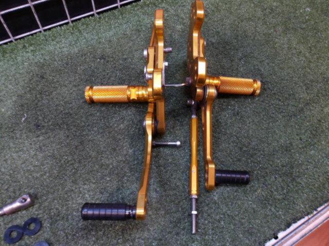 Reason
BABY
FACE (Baby Face)
8 position back step kit
gold
Ninja1000/Z1000SX/Z1000(’11-’19)
002-K021GD
