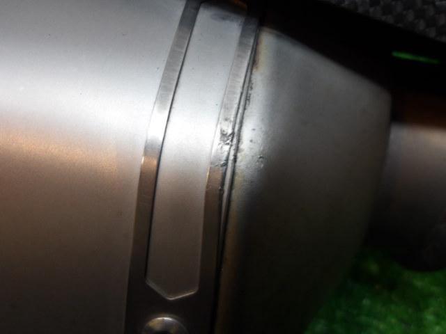 AKRAPOVIC
Slip-on
Line
Silencer
Removed 1190 ADOVENTURE ('15)