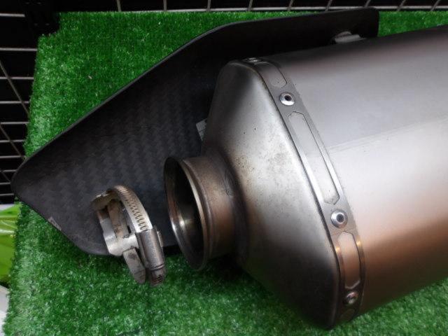 AKRAPOVIC
Slip-on
Line
Silencer
Removed 1190 ADOVENTURE ('15)
