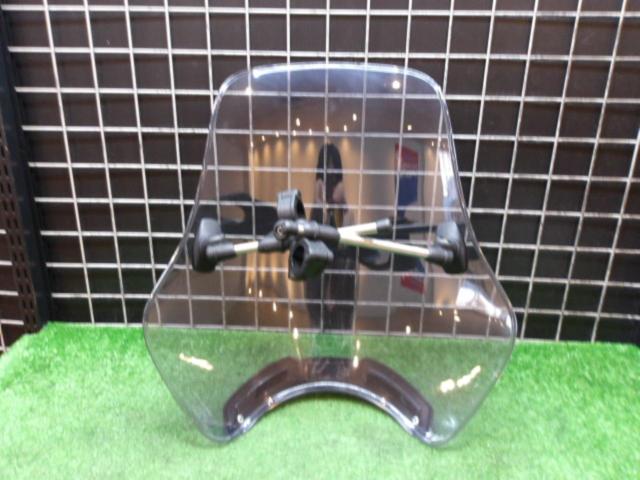 GIVI(ジビ) ウインドスクリーン W650(BC-EJ650A)(’06)外し