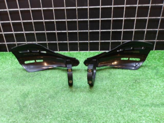 SP TAKEGAWA(SP武川) ナックルガード ブラック 汎用(Φ22.2ステアリングパイプ用)