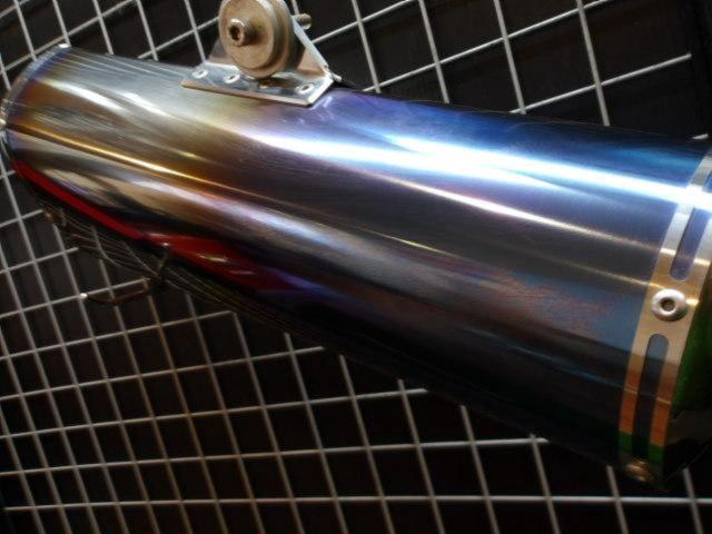 R's
Gear (Earl's Gear)
Real spec
Full exhaust muffler
BMW
Water-cooled R1200RS/R (~’16)
EBL-R12NB