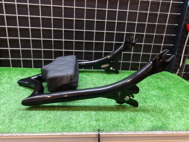 CMC (Custom Sports)
El Rey
Detachable backrest
14 inches
Gloss Black
Diamond stitch
Touring-related ('09-'24)