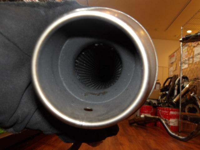 La
Bellezza (La Berezza)
Titanium slip-on + Ducati
Performance
Exhaust pipe
Monster S2R1000 ('08) removed
