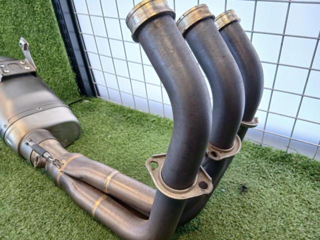 AKRAPOVIC Racing Line Titanium Exhaust
Removal of MT-09 (EBL-RN34J)