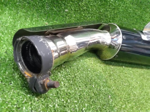Moriwaki
Engineering (Moriwaki)
SlipOn
Exhaust
NEO
CLASSIC
black
Revel 250
MC 49
Year Unknown
Slip-on muffler