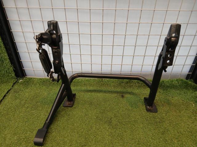 Harley-Davidson Genuine Center Stand
PAN
AMERICA
[
RA1250 (ZDS, 2021) Removal