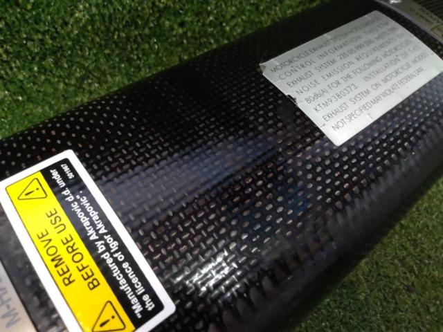 AKRAPOVIC
Akurapo Vittorio Chi
Slip-on
Muffler
KTM
390
DUKE
Duke
JGJ42
Year Unknown