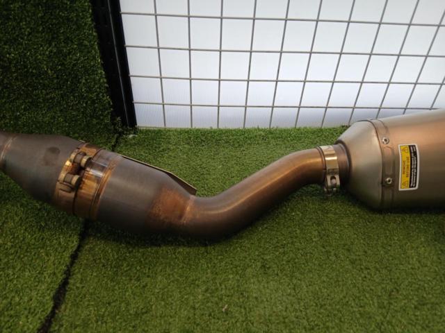 AKRAPOVIC
Racing Line
Titanium
T-MAX530
DX/SX