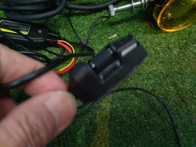 点灯動作確認済み ★【LOBOO ロブー】 商品番号:L7S LEDフォグランプ ハイ&ロービーム一体型 8段階の明るさ調節可