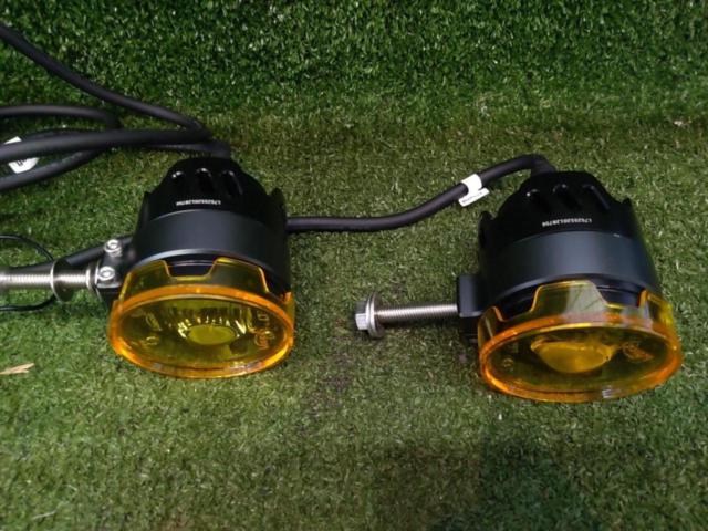 点灯動作確認済み ★【LOBOO ロブー】 商品番号:L7S LEDフォグランプ ハイ&ロービーム一体型 8段階の明るさ調節可