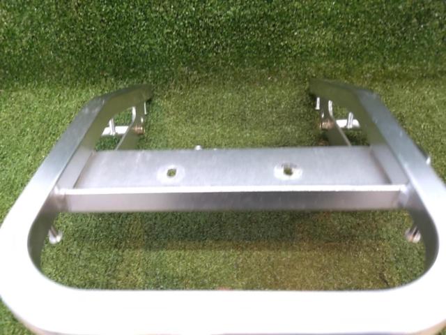 CLUB
GREEN
THUMB
Club Green Thumb
Rear support Carrier
XR250
MD30
1995-2007