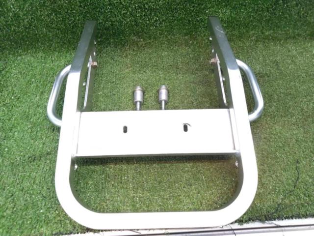 CLUB
GREEN
THUMB
Club Green Thumb
Rear support Carrier
XR250
MD30
1995-2007