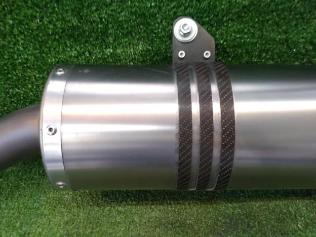 ●AKRAPOVIC
Genuine accessories
Titanium sports silencer/slip-on muffler
BMW
R1200 GS / Adventure
Year Unknown