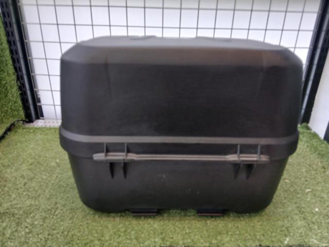 ★【GIVI(ジビ)】B32N BOLD 未塗装ブラック