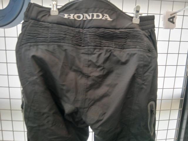 ★【HONDA(ホンダ)】0SYEJY2GKS プロテクトウィンターパンツ サイズ:LL
