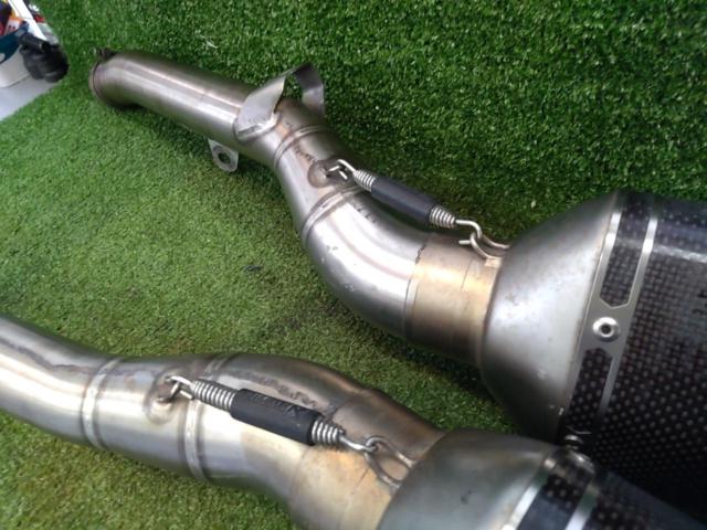AKRAPOVIC
Slip-on muffler
Ninja
ZX-14
Ninja
ZXNA
Year Unknown