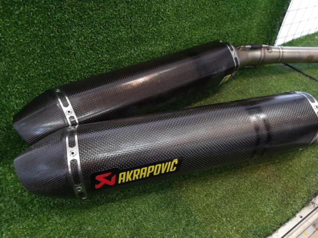 AKRAPOVIC
Slip-on muffler
Ninja
ZX-14
Ninja
ZXNA
Year Unknown