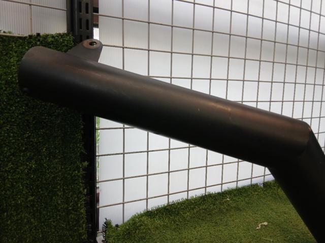 Manufacturer unknown short exhaust pipe muffler
Removal from Dream CB750Four (CB750)