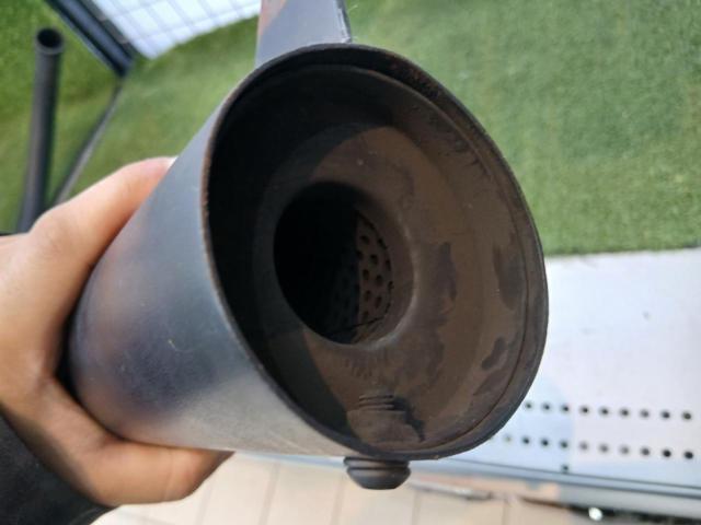Manufacturer unknown short exhaust pipe muffler
Removal from Dream CB750Four (CB750)