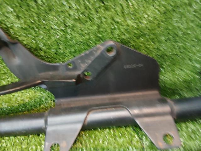 Genuine Harley-Davidson parts.
Muffler tube stay
XL 883/1200 ('04 -' 13)