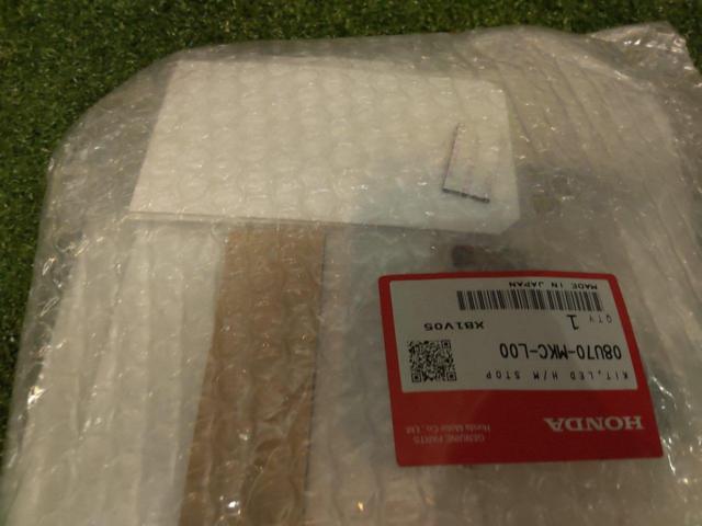 HONDA
Honda part number: 08U70-MKC-L00
Genuine
LED high-mounted brake lamp
Gold
Wing
Tour (Gold Wing)
(GL1800 Tour) Exclusive