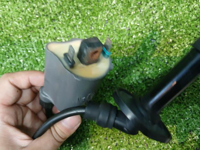 KAWASAKI ignition coil
KP03
GPZ250/500 (year/model unknown)
