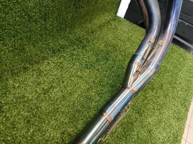 Manufacturer unknown
Full exhaust titanium muffler
UP type
The out single
Removed from a ZEPHYR1100 (ZRT10A, year unknown)