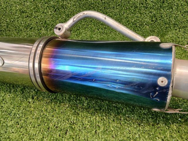 Manufacturer unknown
Full exhaust titanium muffler
UP type
The out single
Removed from a ZEPHYR1100 (ZRT10A, year unknown)