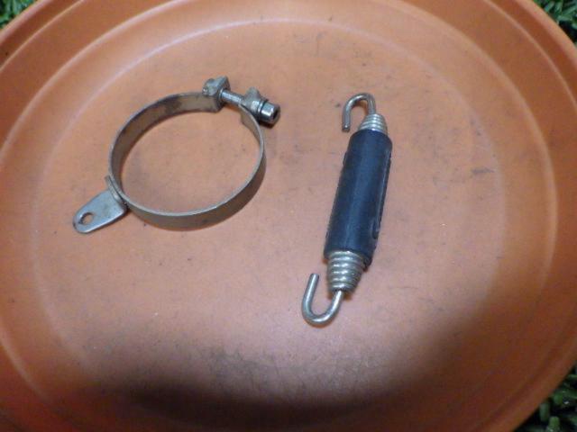 AKRAPOVIC
Carbon slip-on silencer
Ninja 400
Removed EX400G