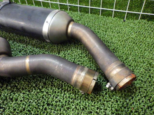  AKRAPOVIC (Akurapo Vittorio h)
SPsiries
Slip-on muffler
YZF-R1 ('07-'08)?