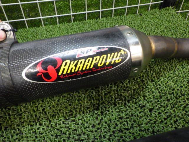  AKRAPOVIC (Akurapo Vittorio h)
SPsiries
Slip-on muffler
YZF-R1 ('07-'08)?