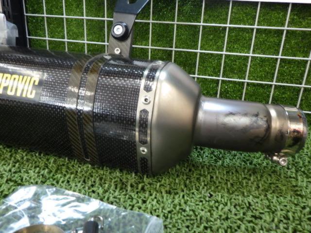 AKRAPOVIC (Akurapo Vittorio h)
Hexagonal slip-on muffler
GSX-R1000 ('12-'16)