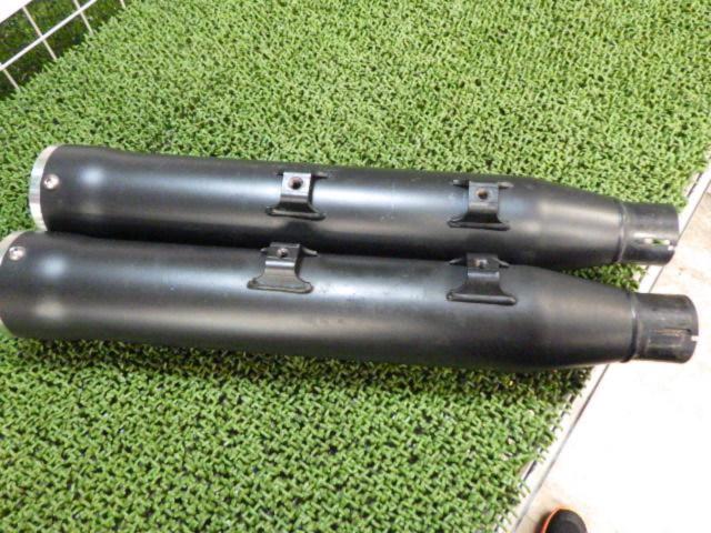 Cobra
Cobra
3 inches
Slip-on muffler
RACE
PRO
TIPS
black
Sportster '14-'21
