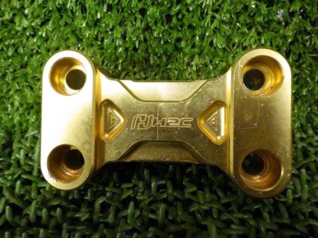 H2C
Handlebar clamp
gold
ZOOMER-X (Zoomer X)