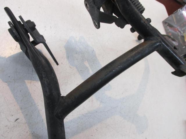 YAMAHA (Yamaha)
Genuine center stand
[MAXAM (SG17J / SG21J)]