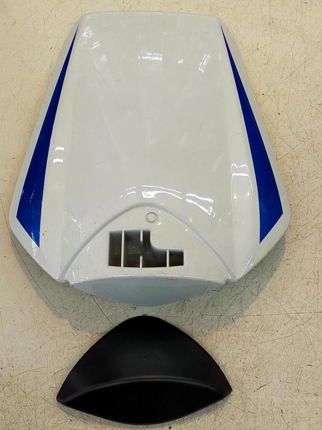 ZXMT
Single seat cover
CBR1000RR / SC59