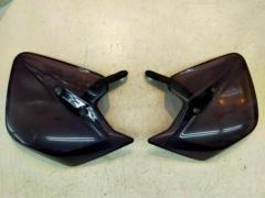 Unknown Manufacturer
A fairly large handguard
10mm mirror shared mounting