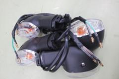 YAMAHA
Genuine turn signal set of 4 (vehicle model unknown)
Unchecked