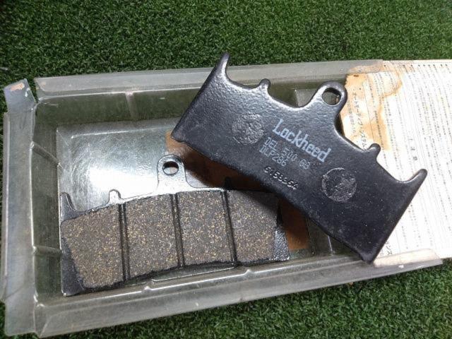 9LOCKHEED
DLP257
Brake pad