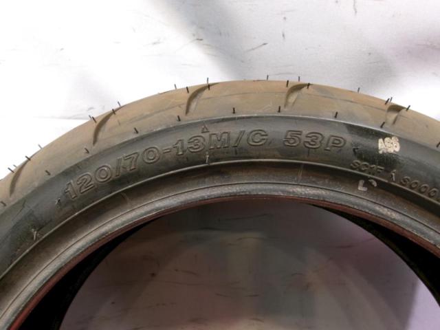 ワケアリ BRIDGESTONE MCS60015 BATTLAX SC 120/70-13 53P TL フロントタイヤ 製造2020年15週