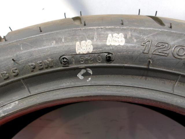 ワケアリ BRIDGESTONE MCS60015 BATTLAX SC 120/70-13 53P TL フロントタイヤ 製造2020年15週