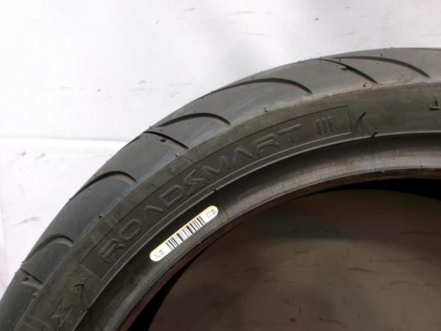 Wakeari
DUNLOP
318247
ROADSMART
III
120 / 70R14
55H
TL
Front tire
Manufacture 2020/09 week