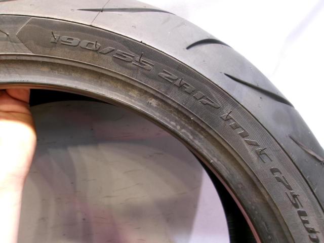 Wakeari
METZELER
2450500
SPORTEC
M7
RR
190 / 55ZR17
75W
TL
Rear tire
Manufacture 4 weeks 2020